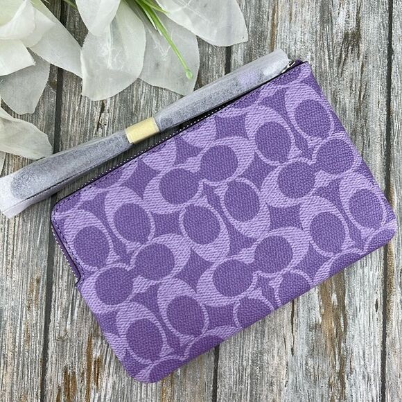 Corner Zip Wristlet In Signature Canvas Silver Iris Wallet Bag Purse - Picture 4 of 10